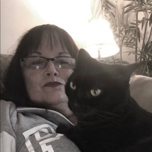 Meet your Posher, Mimi